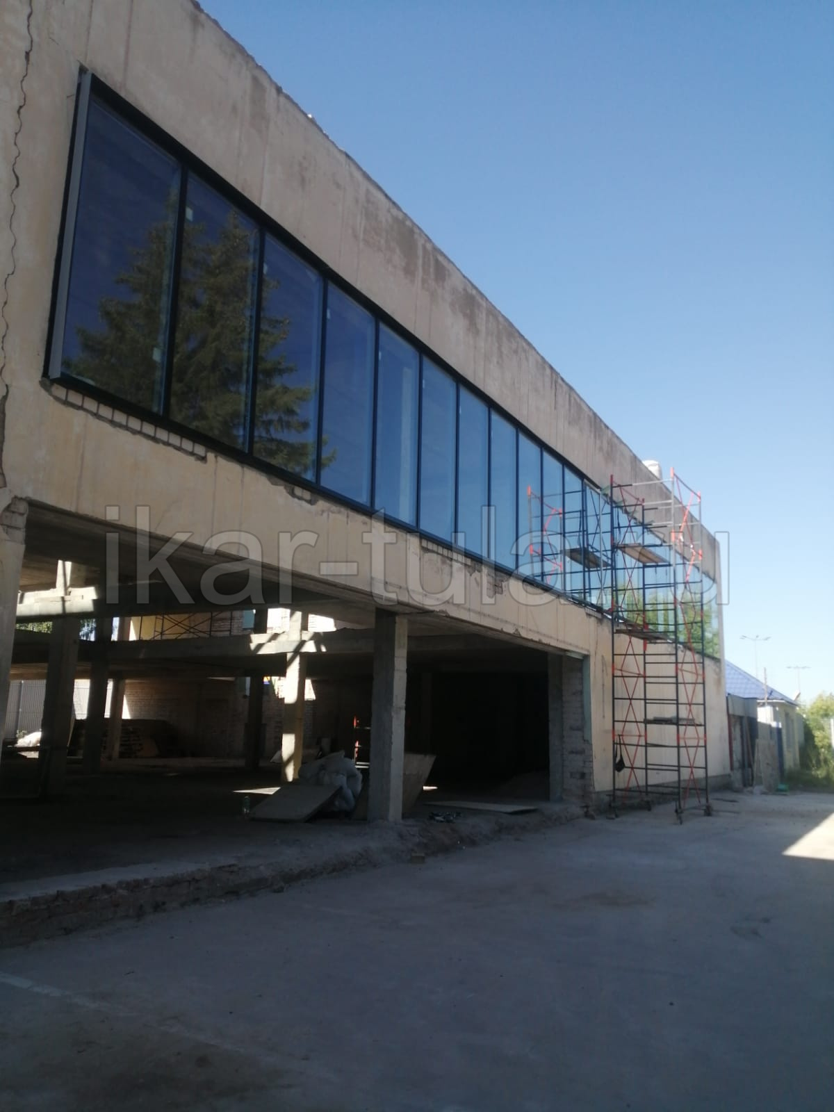 Изготовление и монтаж конструкций из алюминиевого профиля в г. Калуга (завод  Гранд лайн)